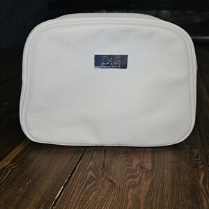 Dior pouch